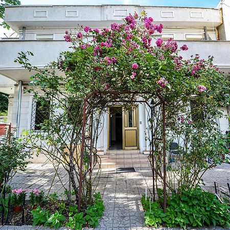 Bucharest City Center Villa Eksteriør billede
